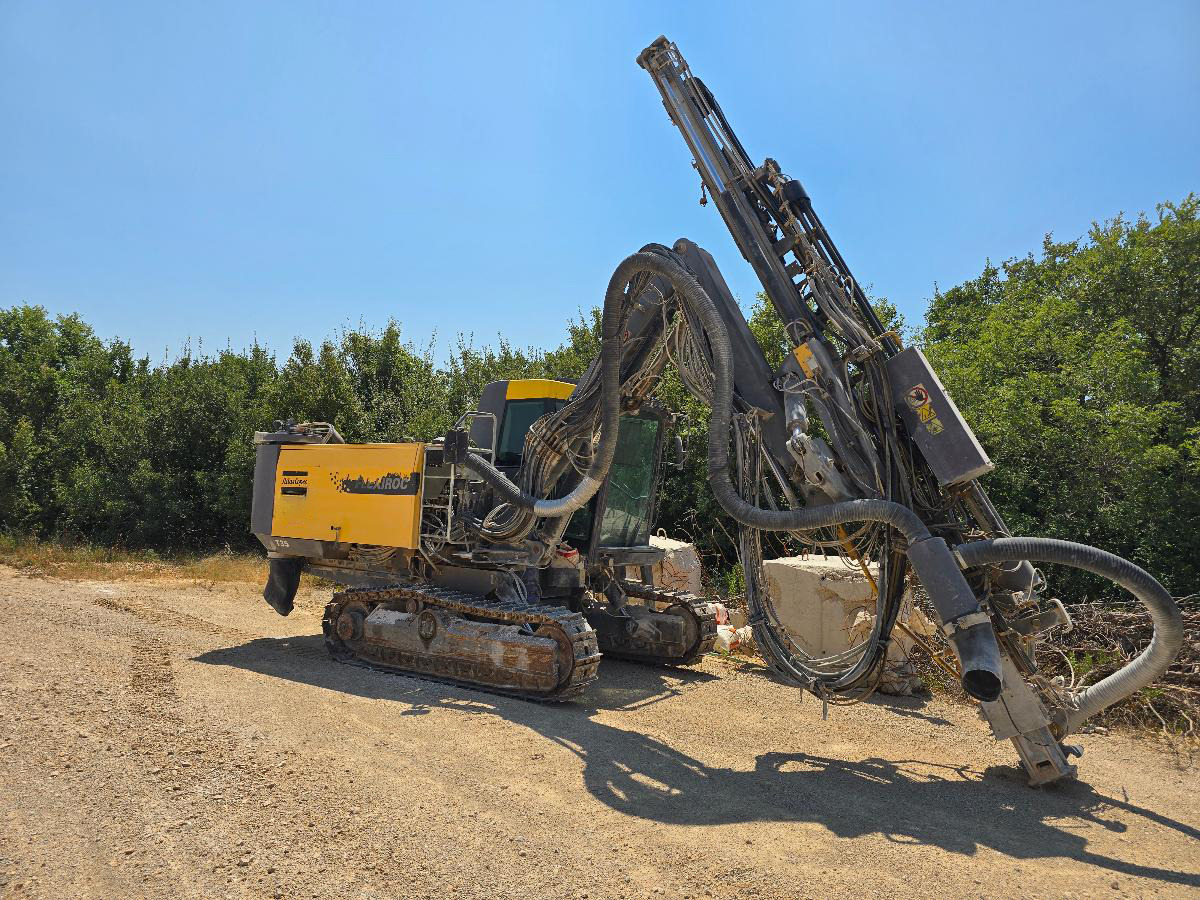 Atlas Copco FlexiRoc T35-11 - Veliki kamon za bušenje: slika 1 Atlas Copco FlexiRoc T35-11 - Veliki kamon za bušenje: slika 1