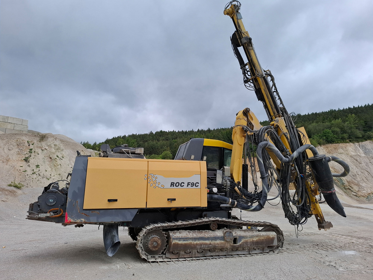 Atlas Copco ROC F9C-11 - Veliki kamon za bušenje: slika 3 Atlas Copco ROC F9C-11 - Veliki kamon za bušenje: slika 3