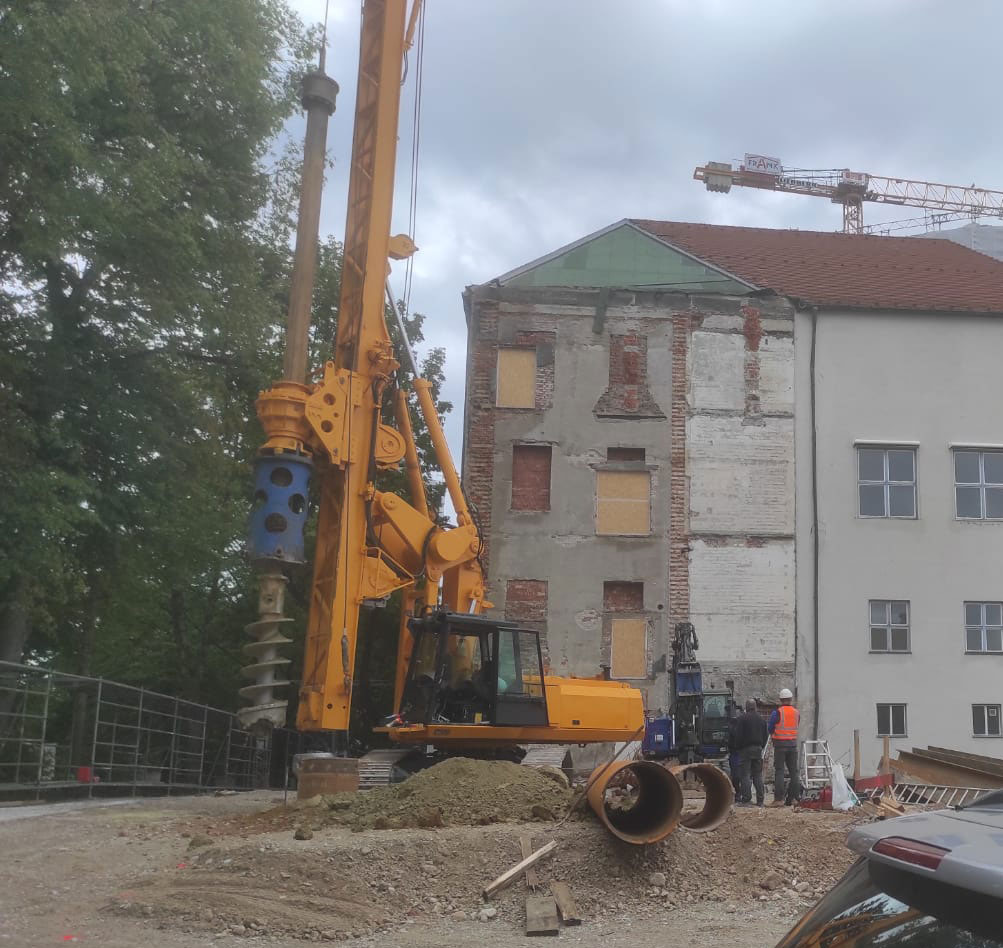 Bauer BG 9H - Veliki kamon za bušenje: slika 2 Bauer BG 9H - Veliki kamon za bušenje: slika 2