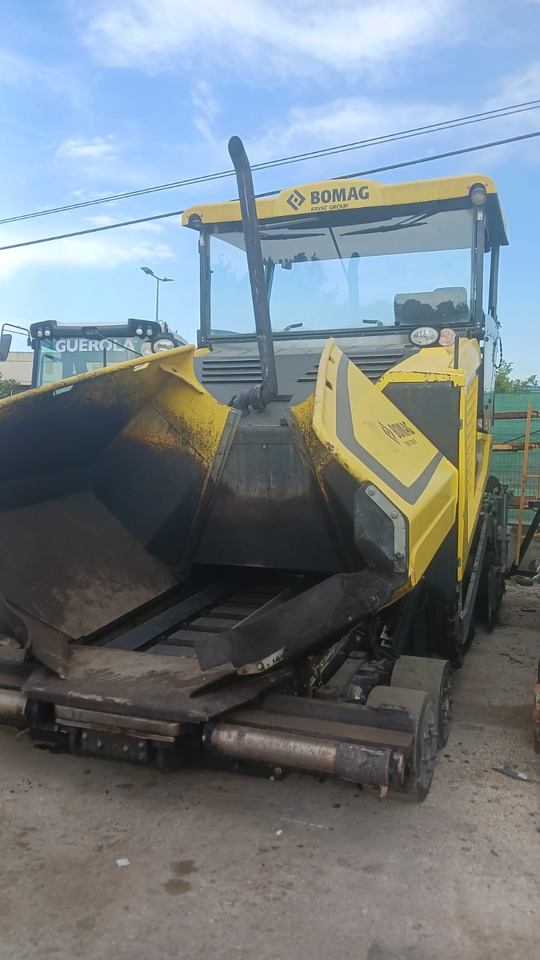 Bomag BF600 P-2 - Asfaltni finišer: slika 3 Bomag BF600 P-2 - Asfaltni finišer: slika 3