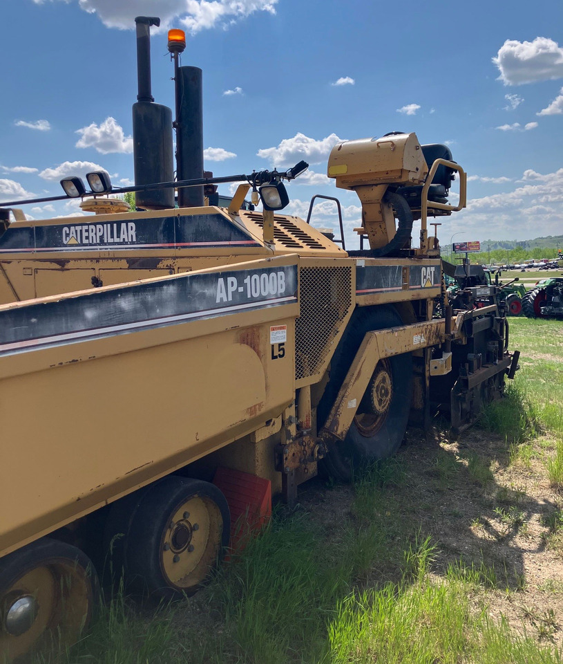 Caterpillar AP1000B - Asfaltni finišer: slika 3 Caterpillar AP1000B - Asfaltni finišer: slika 3