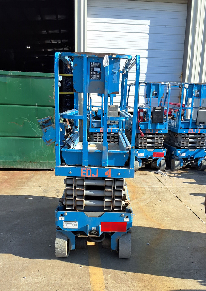 Genie GS-1930 - Teleskopski utovarivač na točkovima: slika 3 Genie GS-1930 - Teleskopski utovarivač na točkovima: slika 3