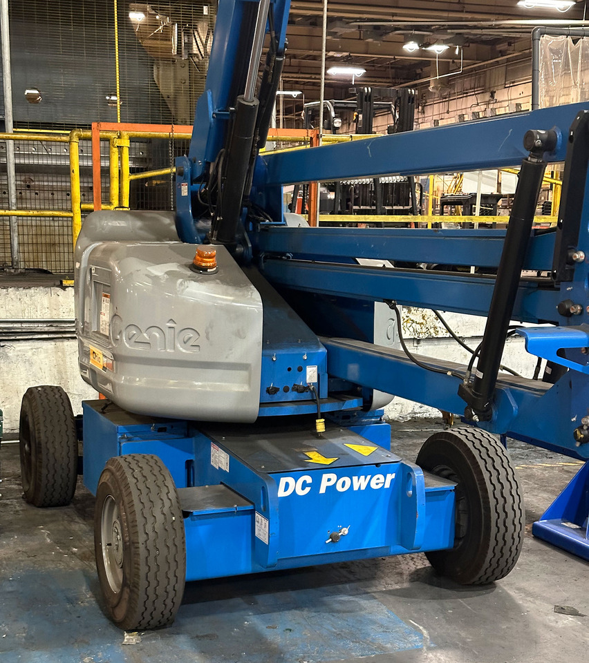 Genie Z-45/25J - Teleskopski utovarivač na točkovima: slika 3 Genie Z-45/25J - Teleskopski utovarivač na točkovima: slika 3