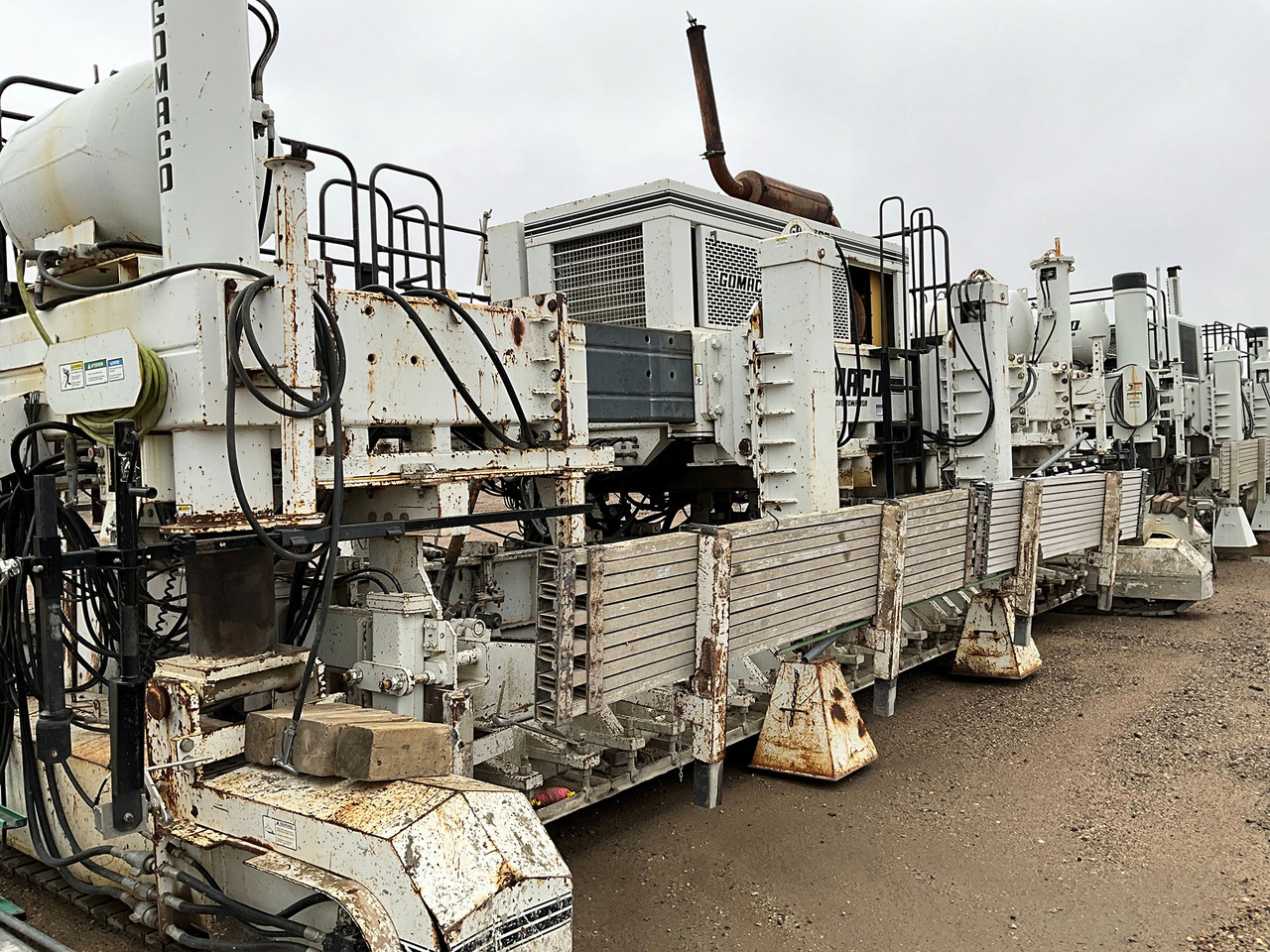 Asfaltni finišer Gomaco GP-2600: slika 6