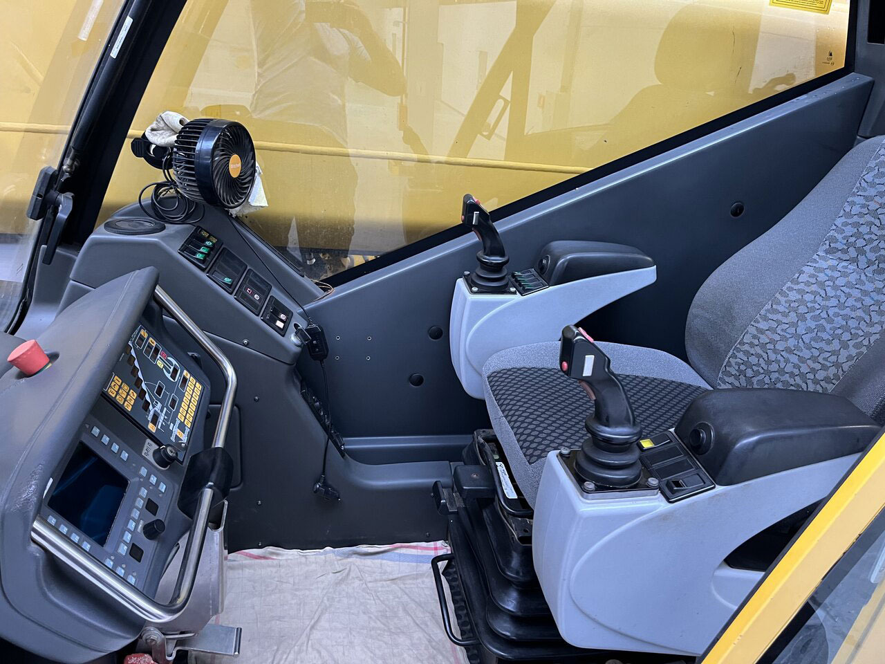 Grove GMK 2035 E - Autodizalica: slika 4 Grove GMK 2035 E - Autodizalica: slika 4