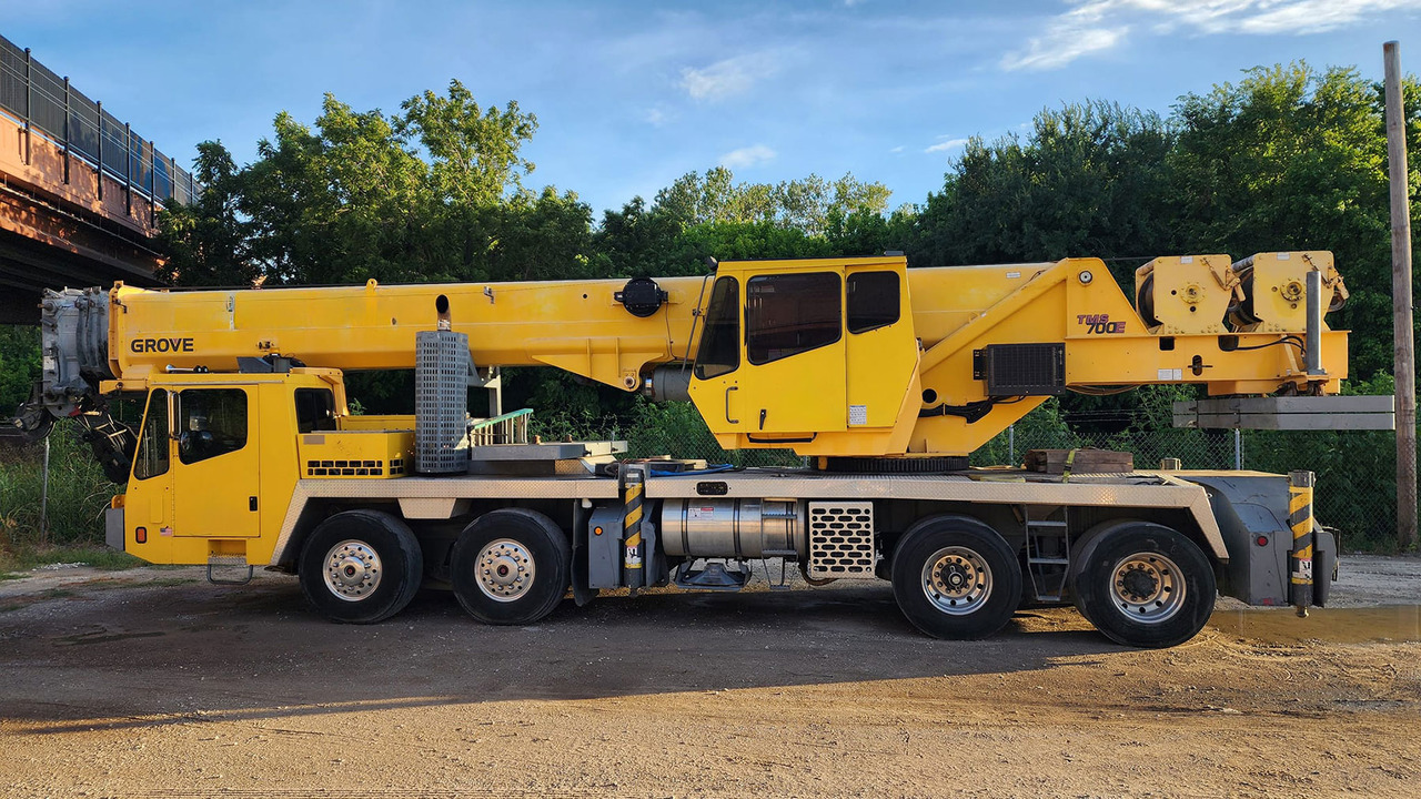 Grove TMS700E - Autodizalica: slika 1 Grove TMS700E - Autodizalica: slika 1