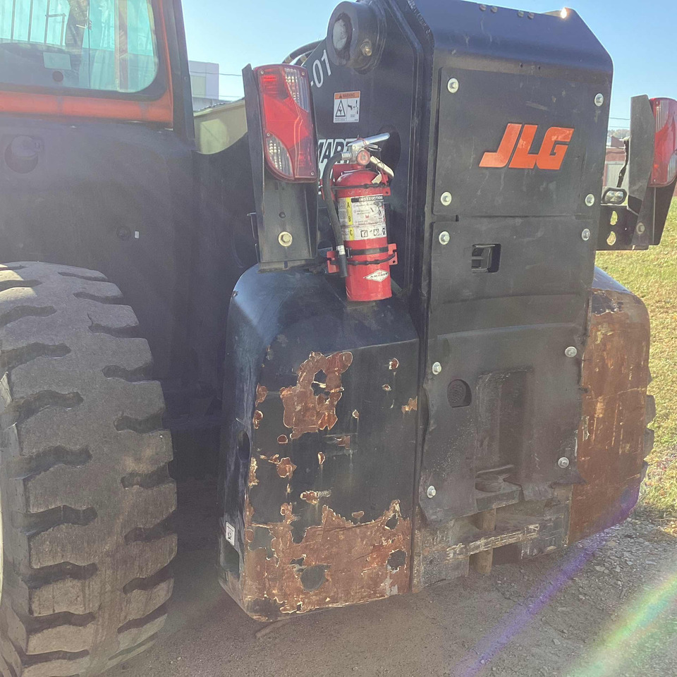 JLG 1732 - Teleskopski utovarivač na točkovima: slika 5 JLG 1732 - Teleskopski utovarivač na točkovima: slika 5