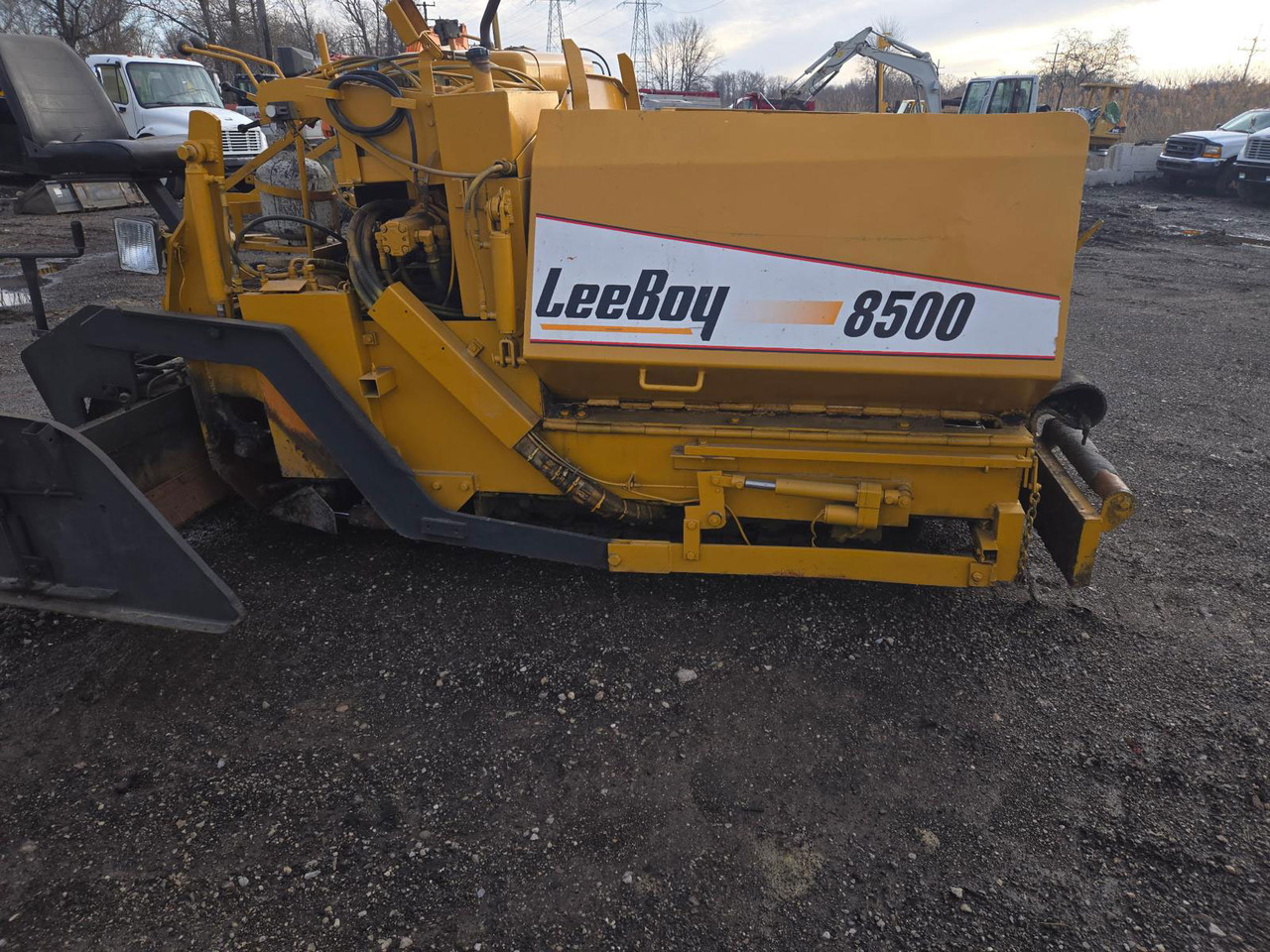 Leeboy 8500 - Asfaltni finišer: slika 3 Leeboy 8500 - Asfaltni finišer: slika 3