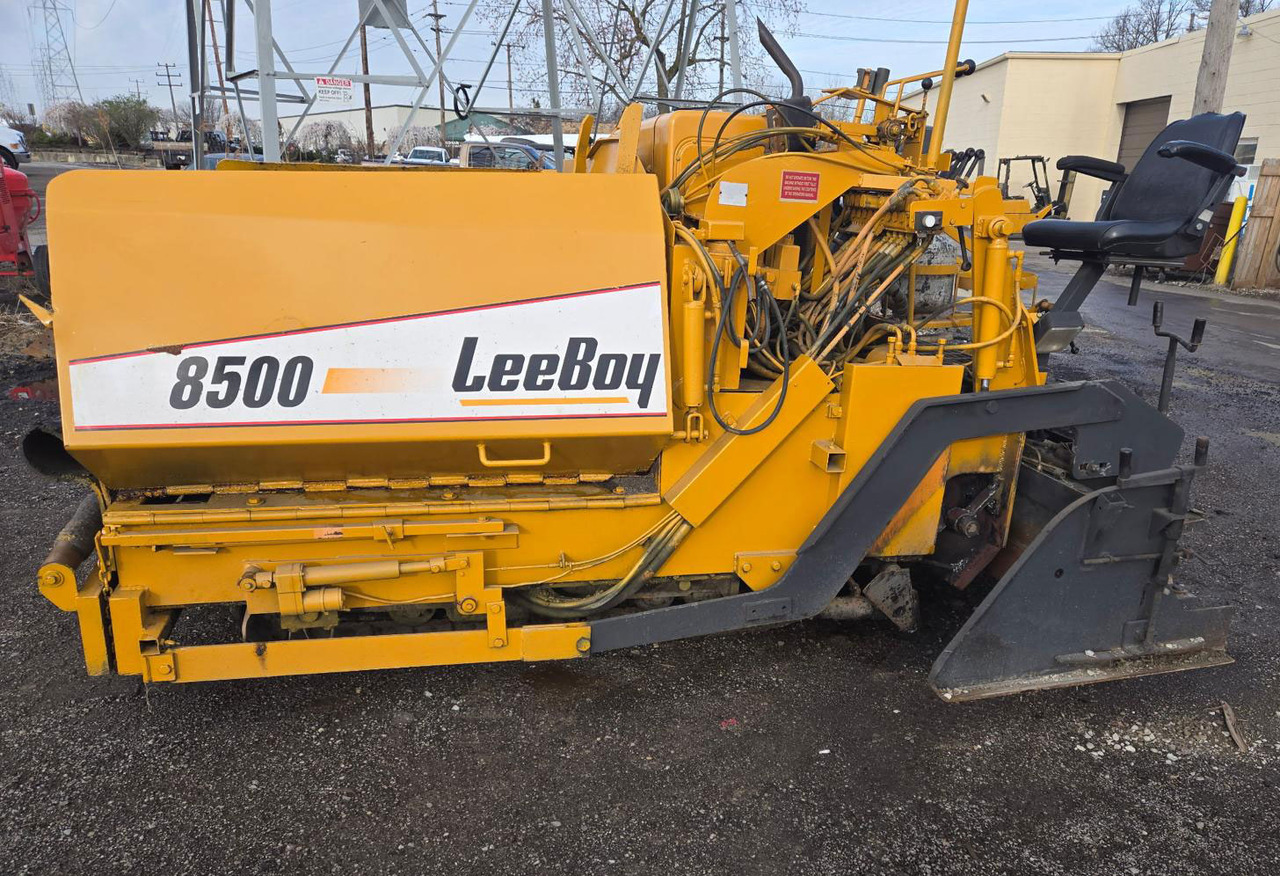 Leeboy 8500 - Asfaltni finišer: slika 1 Leeboy 8500 - Asfaltni finišer: slika 1