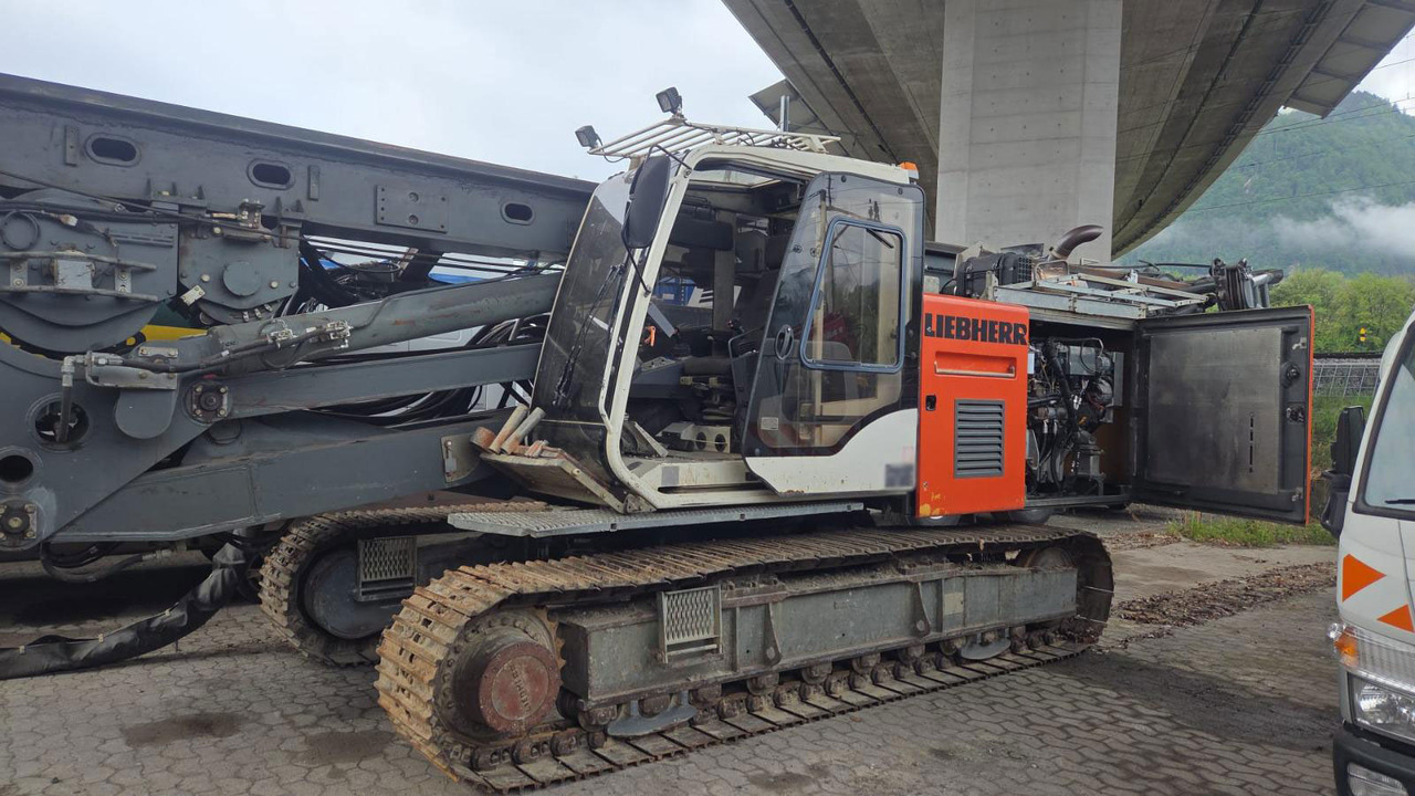 Liebherr LB16 - Malj za nabijanje: slika 3 Liebherr LB16 - Malj za nabijanje: slika 3