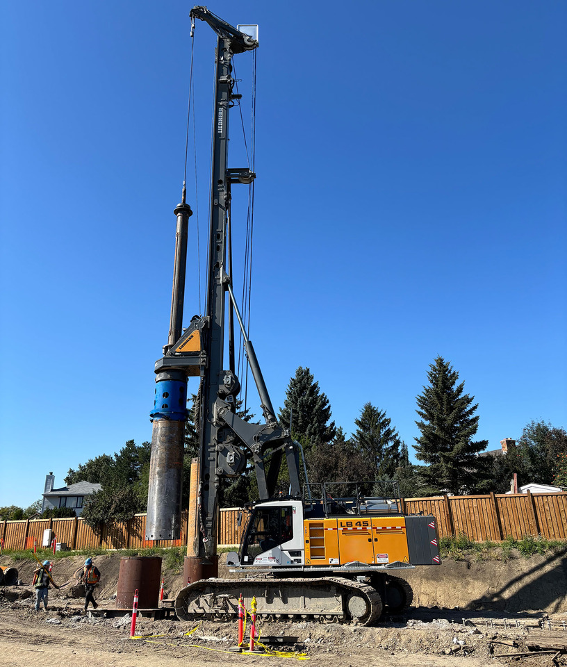 Liebherr LB45 - Malj za nabijanje: slika 1 Liebherr LB45 - Malj za nabijanje: slika 1