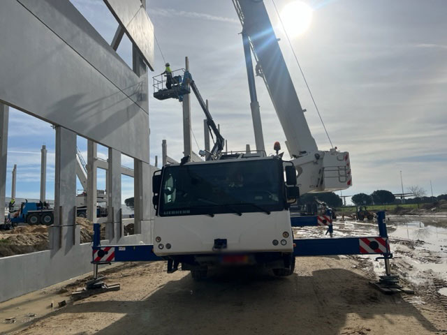 Liebherr LTM 1060-3.1 - Toranjski kran: slika 4 Liebherr LTM 1060-3.1 - Toranjski kran: slika 4