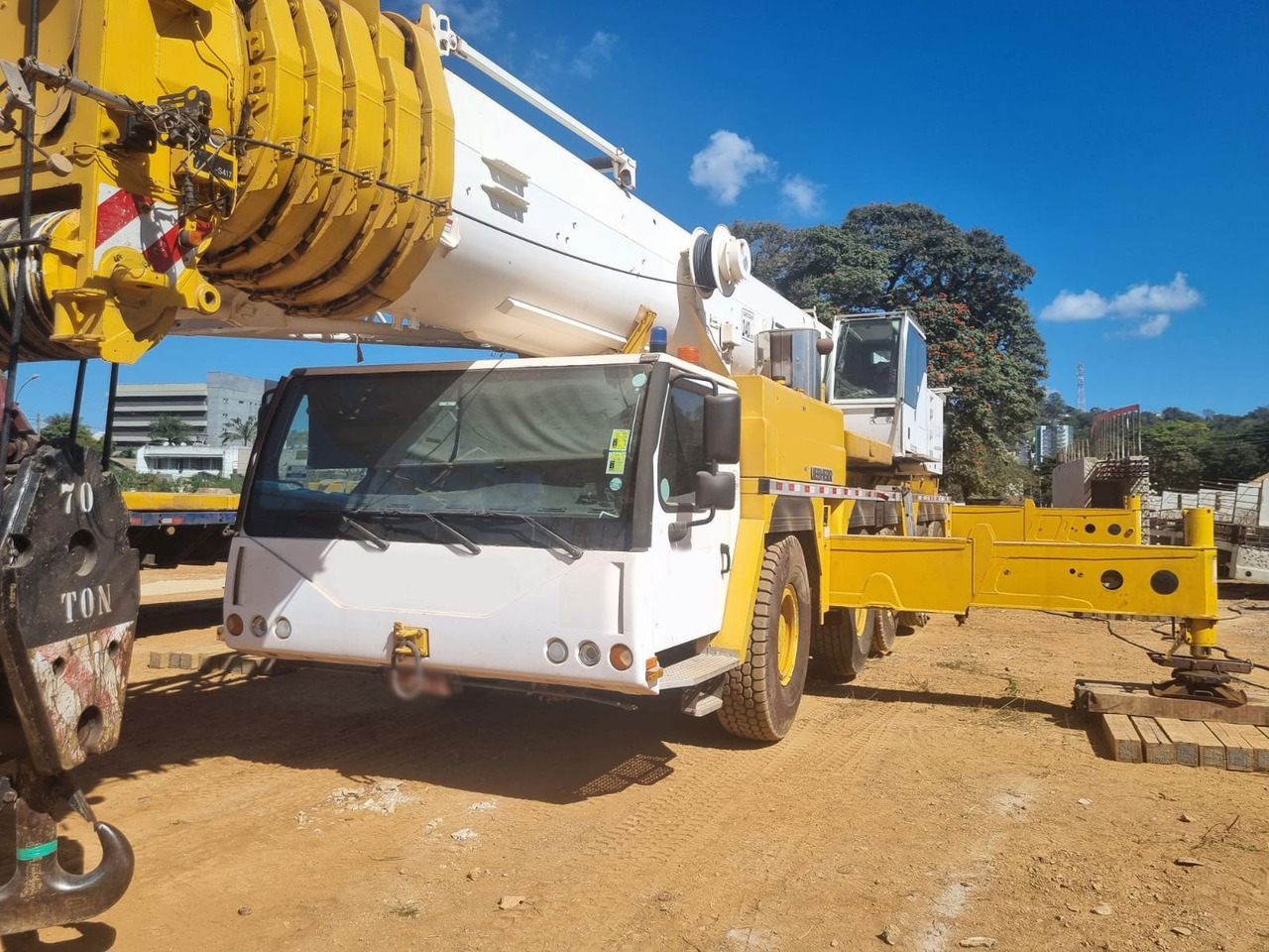 Liebherr LTM 1220 - Autodizalica: slika 2 Liebherr LTM 1220 - Autodizalica: slika 2