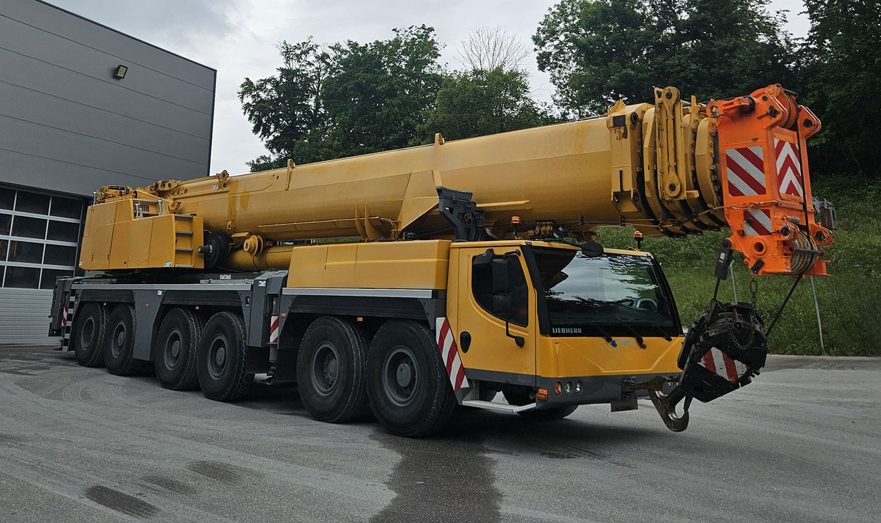 Liebherr LTM 1350 – 6.1 - Autodizalica: slika 2 Liebherr LTM 1350 – 6.1 - Autodizalica: slika 2