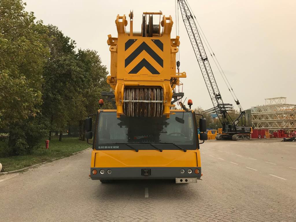 Autodizalica Liebherr LTM 1400-7.1: slika 7