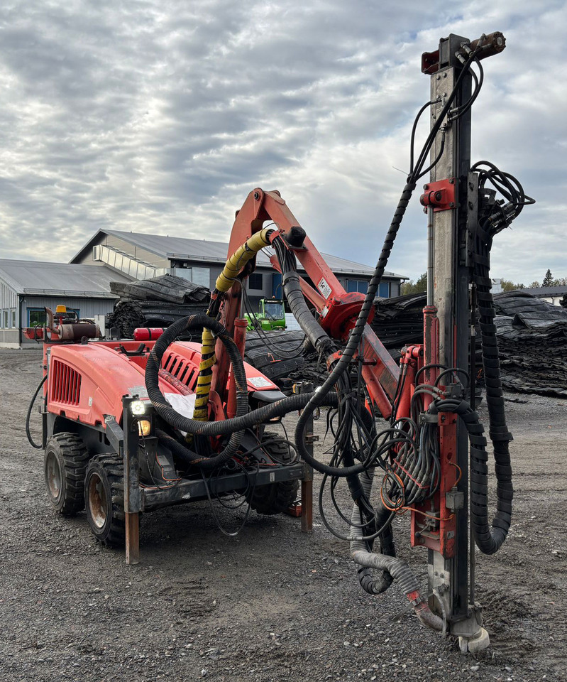 Sandvik Commando DC125R - Veliki kamon za bušenje: slika 3 Sandvik Commando DC125R - Veliki kamon za bušenje: slika 3