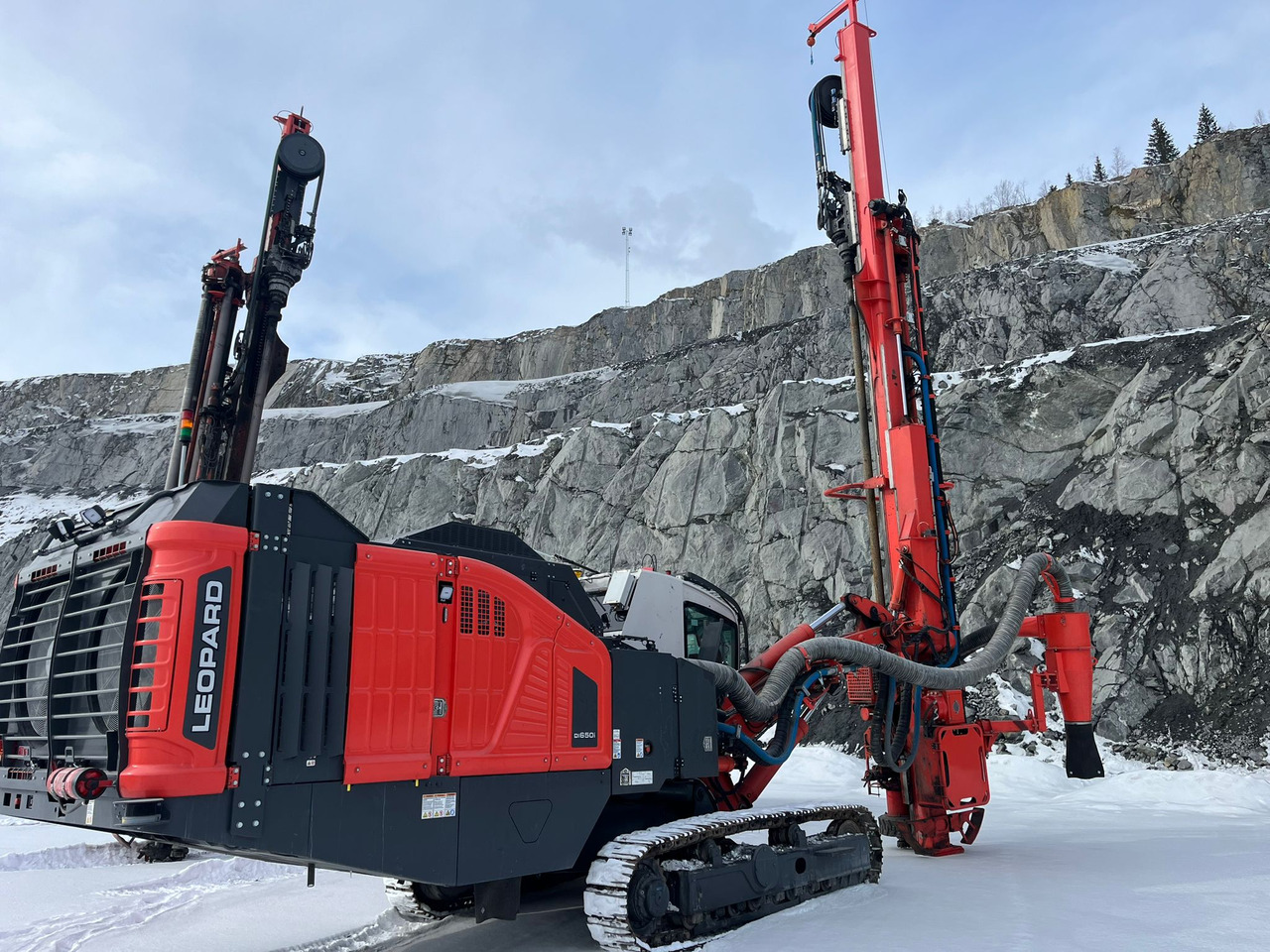 Sandvik DI650i - Veliki kamon za bušenje: slika 2 Sandvik DI650i - Veliki kamon za bušenje: slika 2