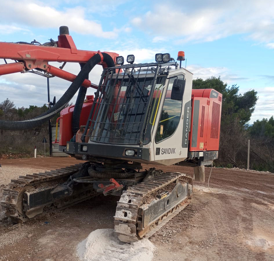 Sandvik DX800 - Veliki kamon za bušenje: slika 4 Sandvik DX800 - Veliki kamon za bušenje: slika 4