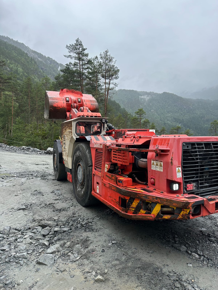 Sandvik LH410 - Rudarska mašina: slika 4 Sandvik LH410 - Rudarska mašina: slika 4