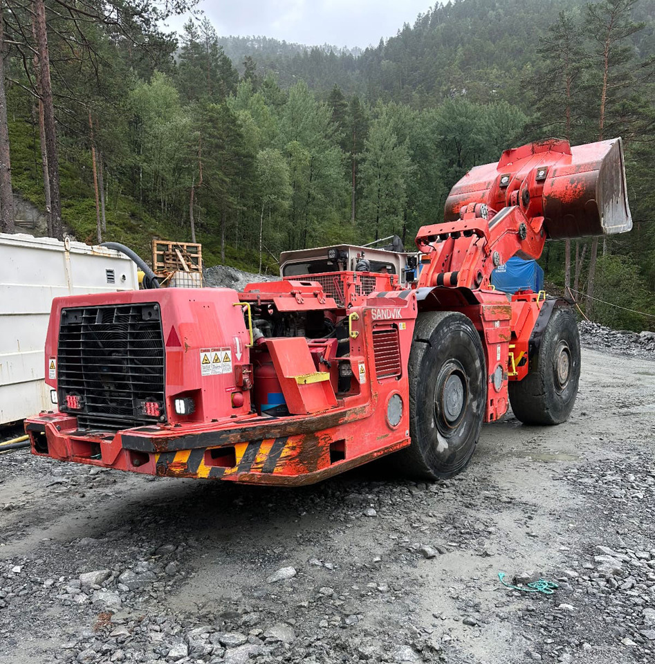 Sandvik LH410 - Rudarska mašina: slika 5 Sandvik LH410 - Rudarska mašina: slika 5