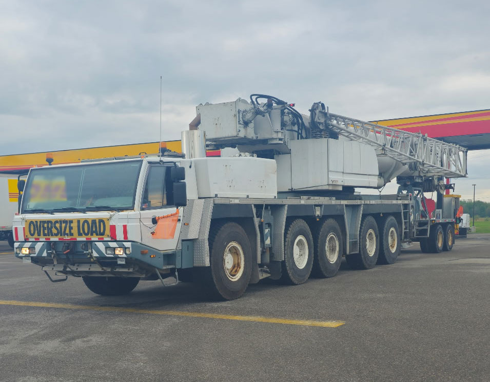 Tadano ATF 220G-5 - Autokran za sve terene: slika 2 Tadano ATF 220G-5 - Autokran za sve terene: slika 2