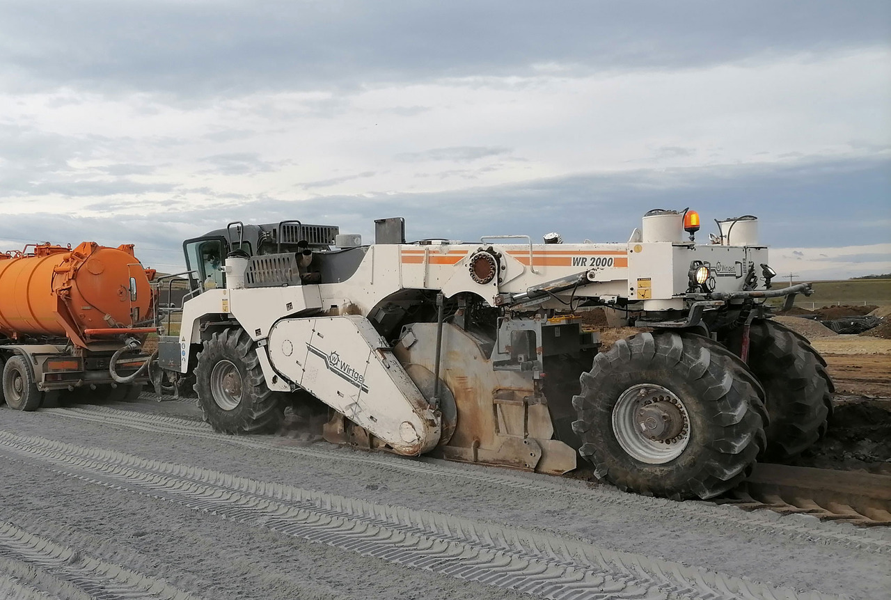 Wirtgen wr 2000 - Stabilizator zemljišta: slika 3 Wirtgen wr 2000 - Stabilizator zemljišta: slika 3