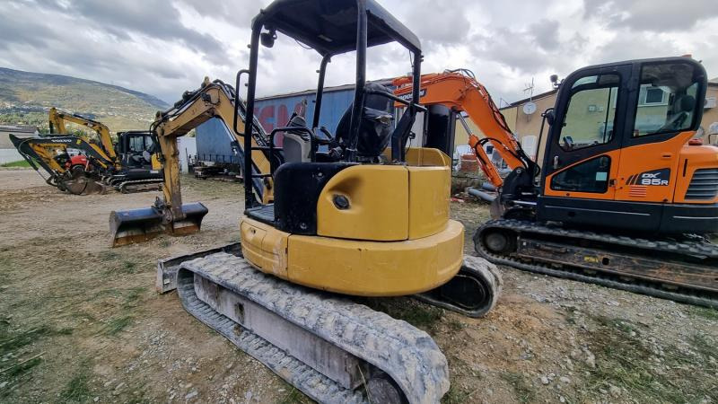 CATERPILLAR 305ECR - Mini bager: slika 4 CATERPILLAR 305ECR - Mini bager: slika 4