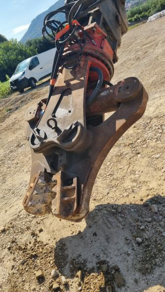 Rammer RD18 pour pelle 20 à 30 tonnes RD18 - Dodatak: slika 2 Rammer RD18 pour pelle 20 à 30 tonnes RD18 - Dodatak: slika 2