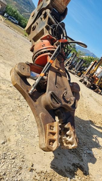 Rammer RD18 pour pelle 20 à 30 tonnes RD18 - Dodatak: slika 1 Rammer RD18 pour pelle 20 à 30 tonnes RD18 - Dodatak: slika 1