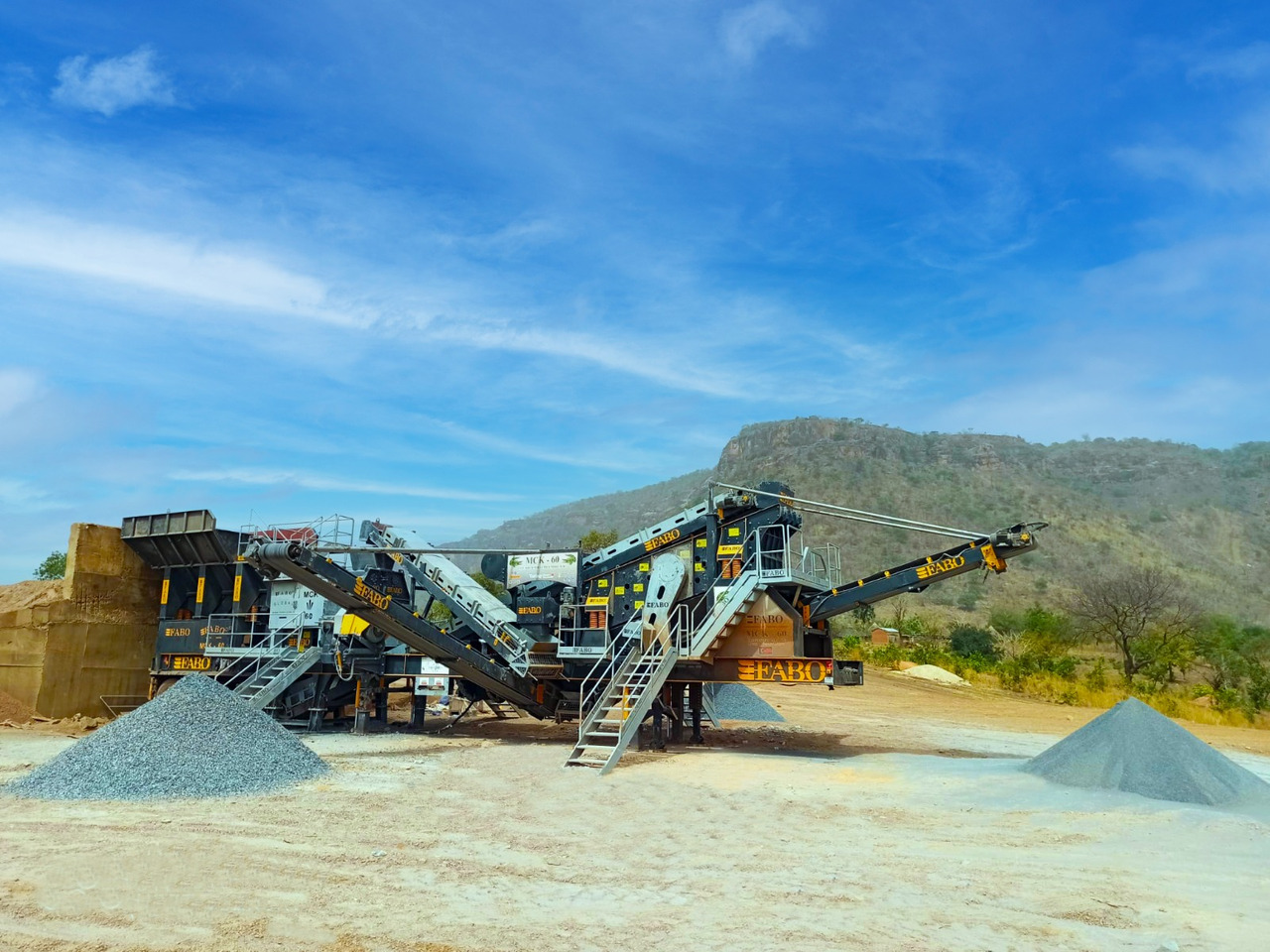 FABO mobile jaw crusher - Čeljusna drobilica: slika 2 FABO mobile jaw crusher - Čeljusna drobilica: slika 2