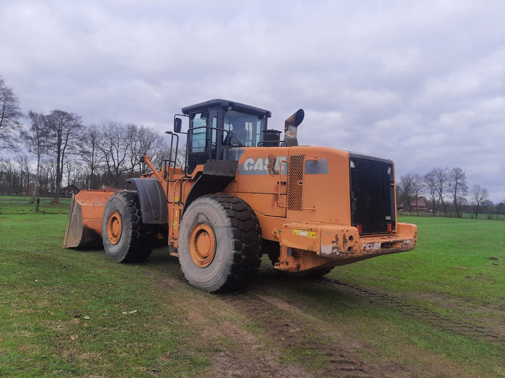 CASE Radlader 1221 E 6,5 m³ Schaufel - Utovarivač točkaš: slika 4 CASE Radlader 1221 E 6,5 m³ Schaufel - Utovarivač točkaš: slika 4