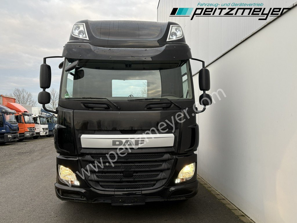 DAF CF 440 FAK 8x2 Fahrgestell Getriebe neuwertig - Kamion sa golom šasijom i zatvorenom kabinom: slika 5 DAF CF 440 FAK 8x2 Fahrgestell Getriebe neuwertig - Kamion sa golom šasijom i zatvorenom kabinom: slika 5