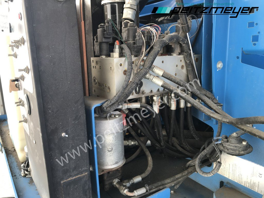 Teleskopska platforma Genie Teleskop Arbeitsbühne S-45 Arbeitshöhe 15,7 m / 2 Personen: slika 21