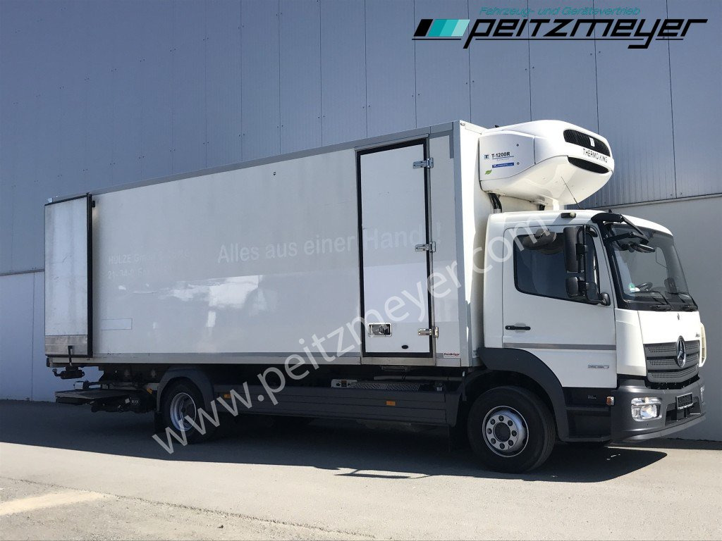 MERCEDES-BENZ Atego 1530 L Tiefkühlkoffer m. LBW, Thermoking T 1200 faltb. LBW 1,5 t., Seitentür, Trennwand - Hladnjača: slika 2 MERCEDES-BENZ Atego 1530 L Tiefkühlkoffer m. LBW, Thermoking T 1200 faltb. LBW 1,5 t., Seitentür, Trennwand - Hladnjača: slika 2