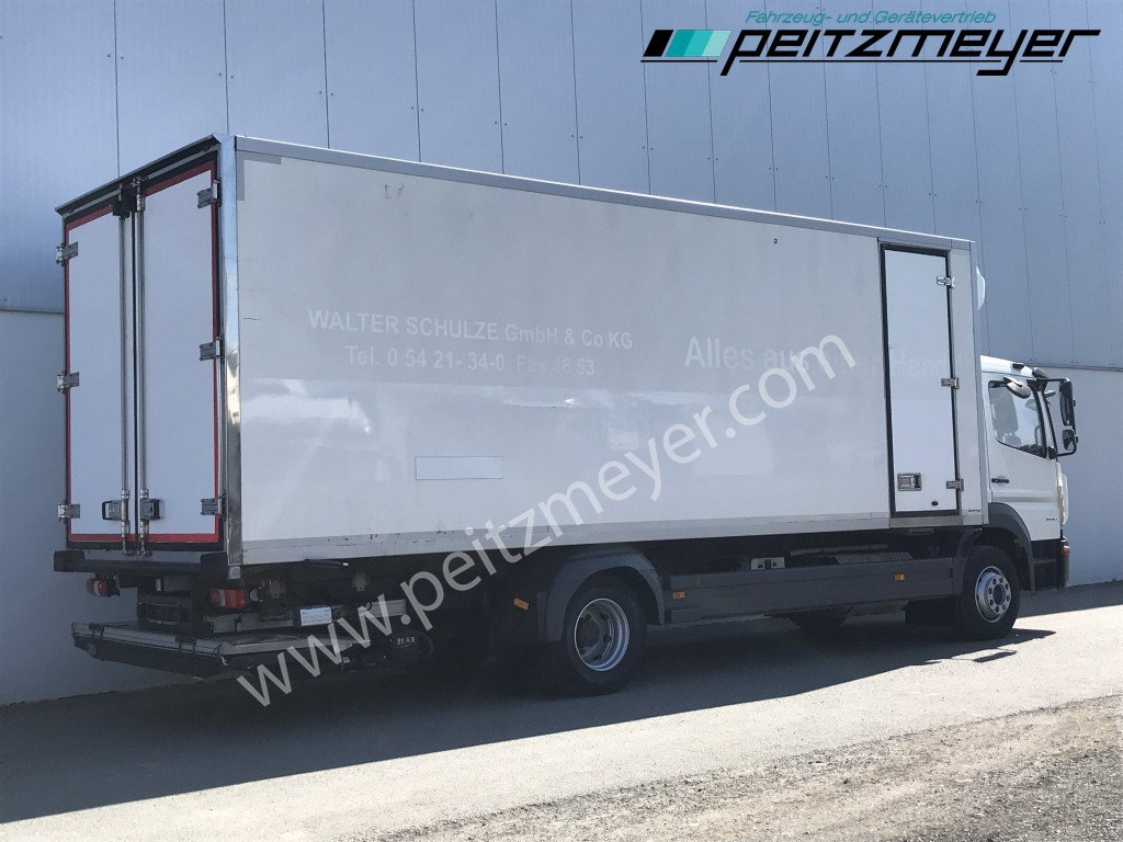 MERCEDES-BENZ Atego 1530 L Tiefkühlkoffer m. LBW, Thermoking T 1200 faltb. LBW 1,5 t., Seitentür, Trennwand - Hladnjača: slika 3 MERCEDES-BENZ Atego 1530 L Tiefkühlkoffer m. LBW, Thermoking T 1200 faltb. LBW 1,5 t., Seitentür, Trennwand - Hladnjača: slika 3