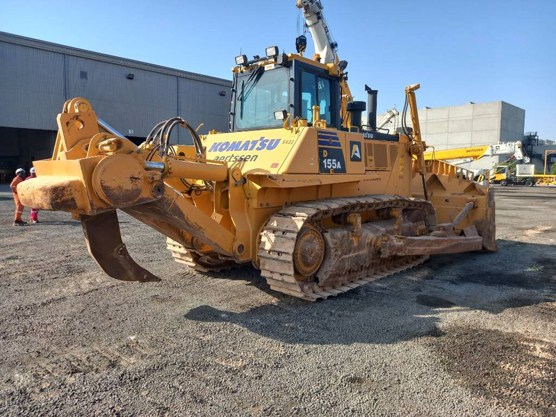 Komatsu D155A (4 pieces available - Abu Dhabi) - Buldožer: slika 4 Komatsu D155A (4 pieces available - Abu Dhabi) - Buldožer: slika 4