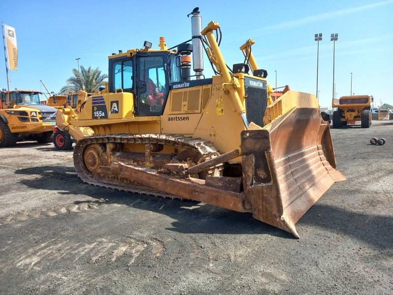 Komatsu D155A (4 pieces available - Abu Dhabi) - Buldožer: slika 4 Komatsu D155A (4 pieces available - Abu Dhabi) - Buldožer: slika 4