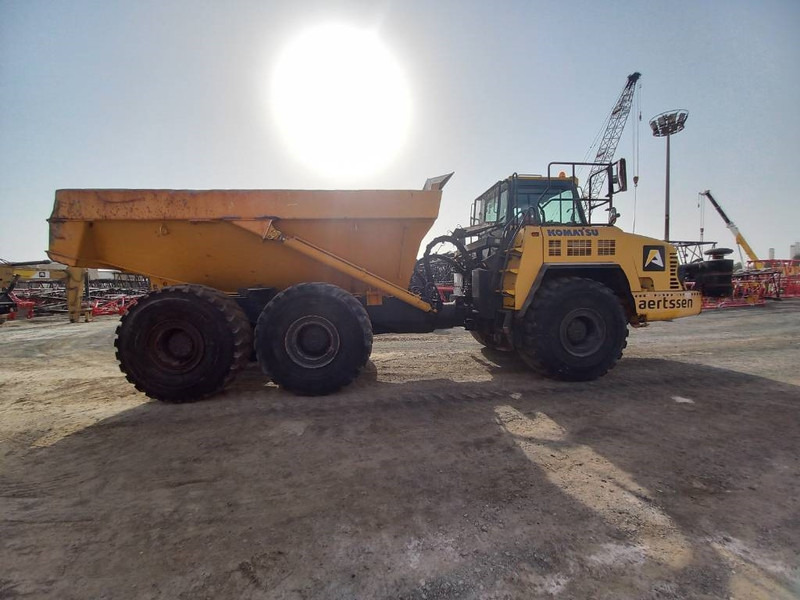 Zglobni kiper Komatsu HM400-3R (4 pcs available in Abu Dhabi): slika 13
