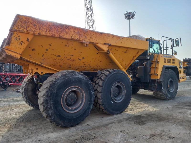 Komatsu HM400-3R (4 pcs available in Abu Dhabi) - Zglobni kiper: slika 3 Komatsu HM400-3R (4 pcs available in Abu Dhabi) - Zglobni kiper: slika 3