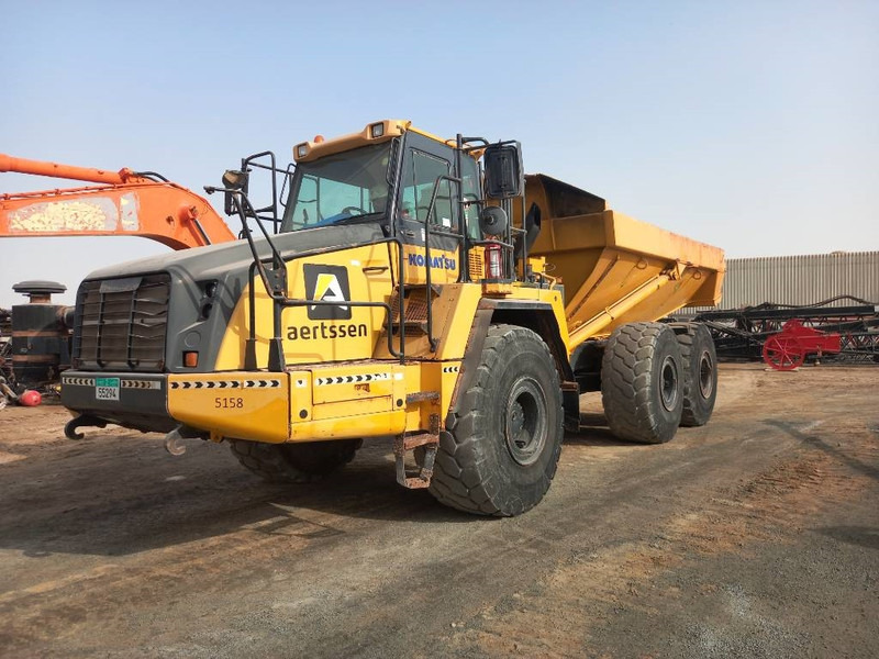 Zglobni kiper Komatsu HM400-3R (4 pcs available in Abu Dhabi): slika 9