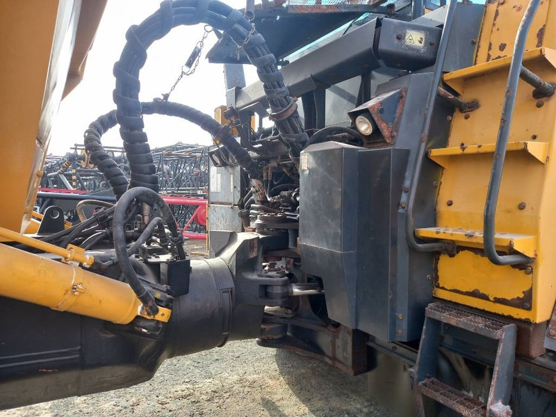 Zglobni kiper Komatsu HM400-3R (4 pcs available in Abu Dhabi): slika 17