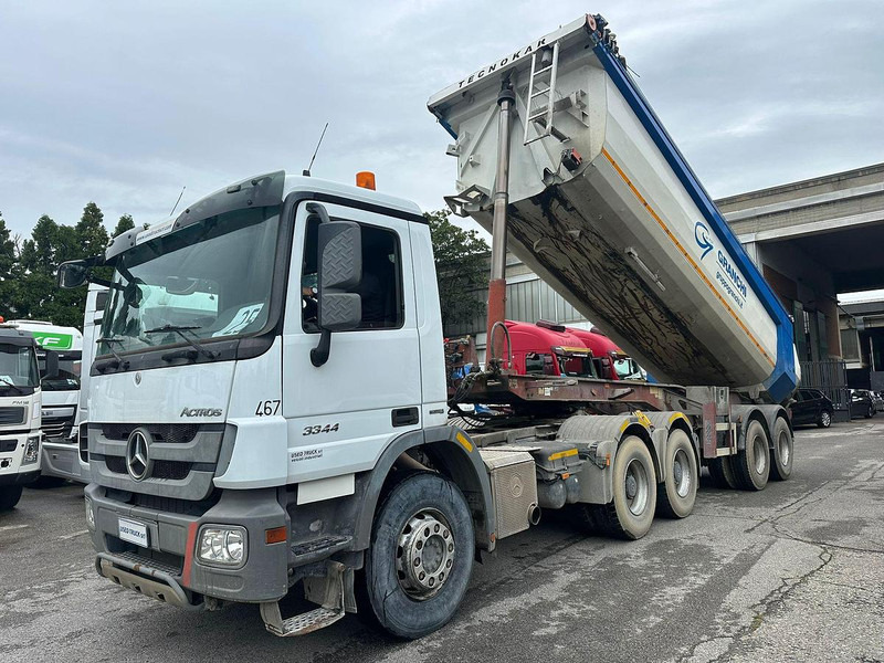 Mercedes-Benz ACTROS 3344 - Poluprikolica istovarivača: slika 5 Mercedes-Benz ACTROS 3344 - Poluprikolica istovarivača: slika 5