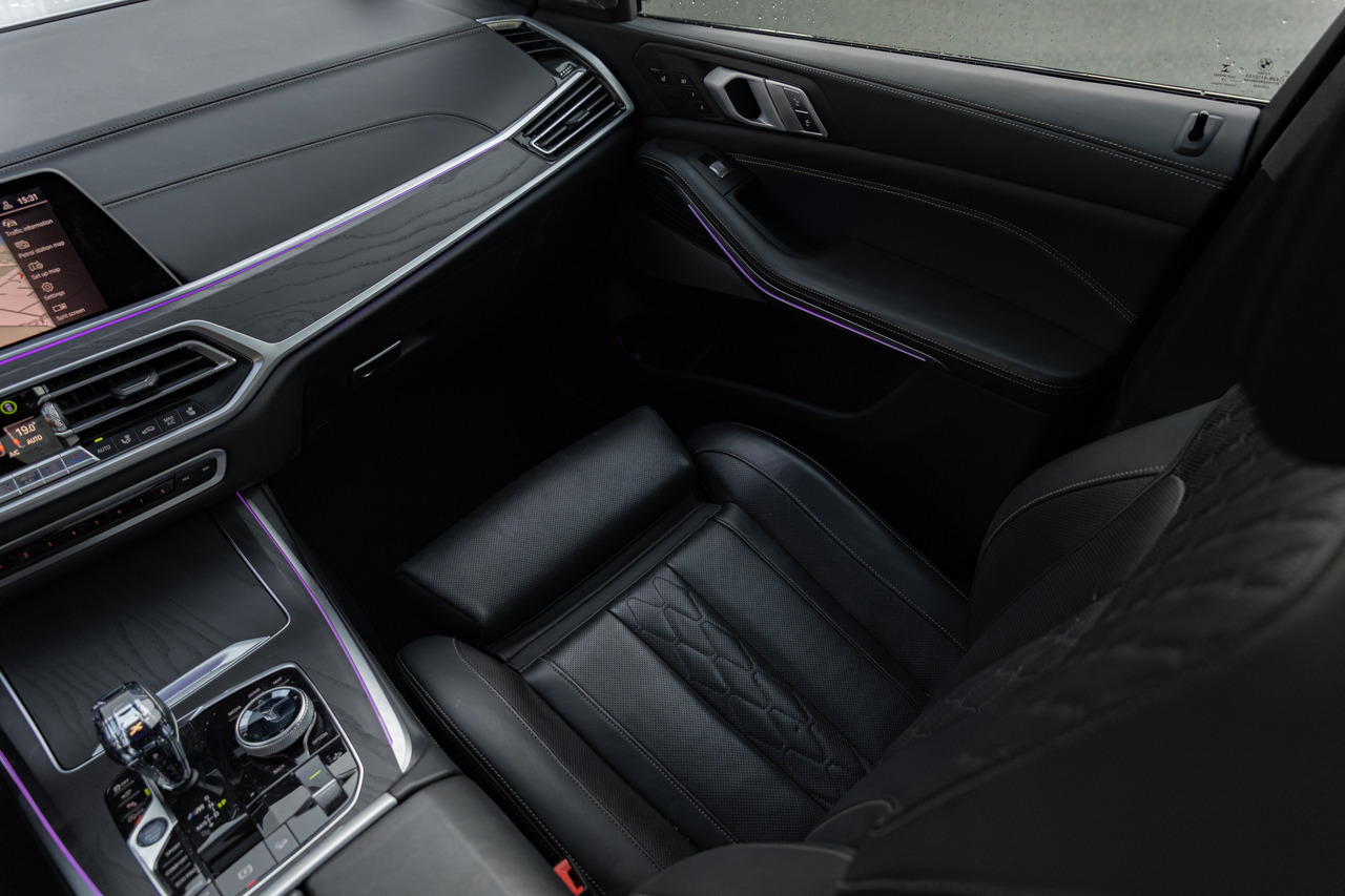Automobil BMW X7 M50D X Drive M package, 6 seats: slika 33