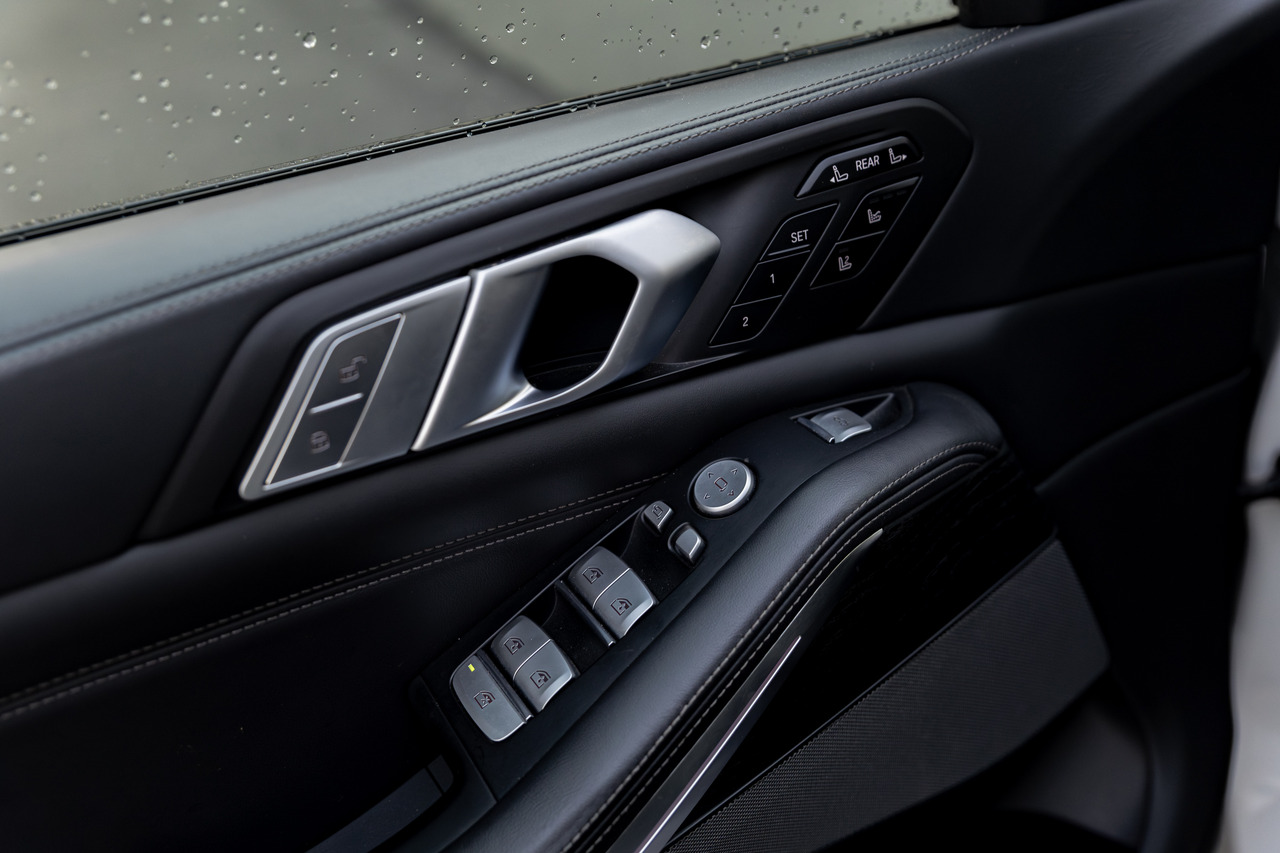 Automobil BMW X7 M50D X Drive M package, 6 seats: slika 21