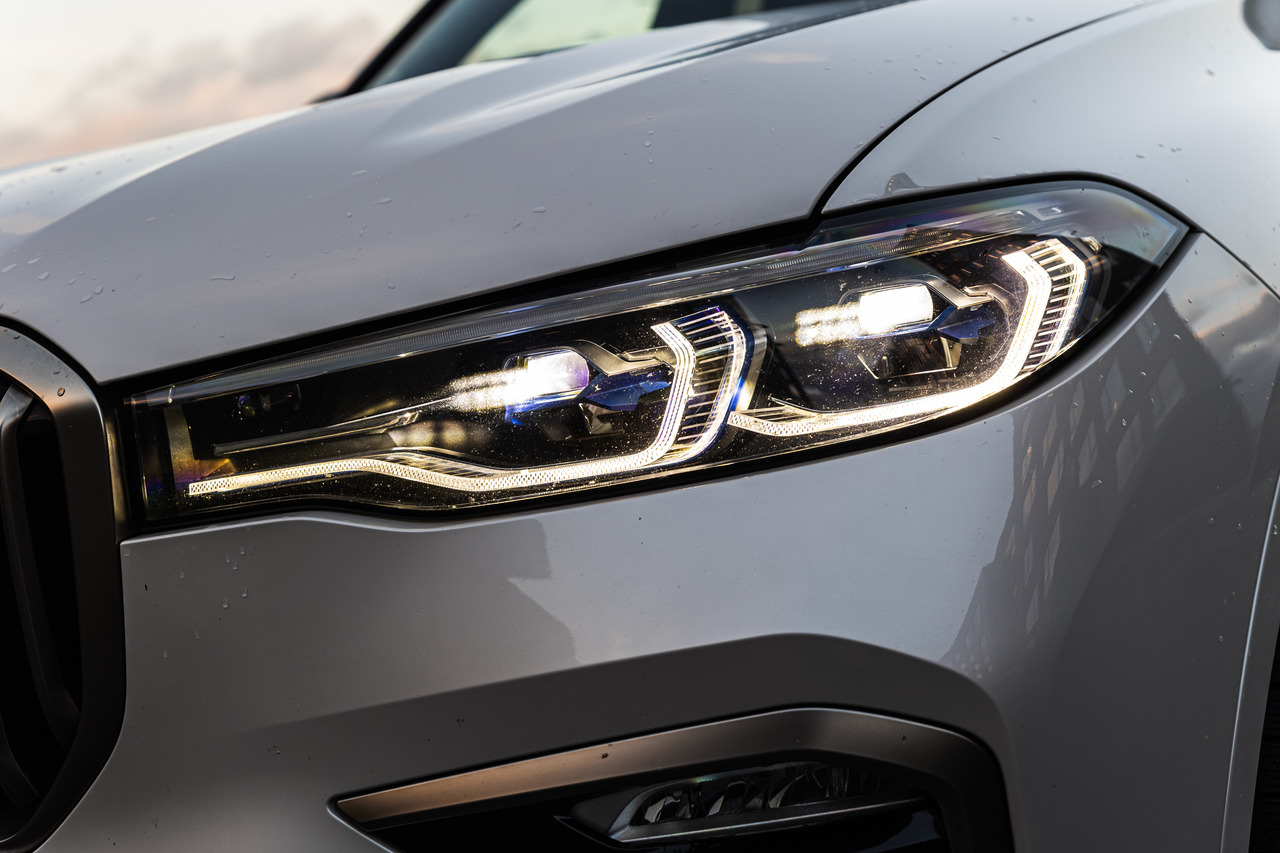 Automobil BMW X7 M50D X Drive M package, 6 seats: slika 42
