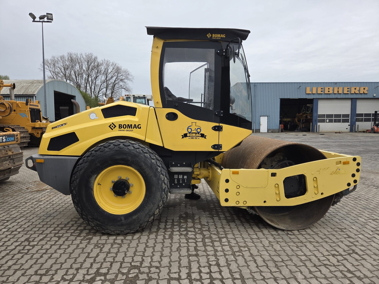 BOMAG BW177D-5 - Kompaktor: slika 4 BOMAG BW177D-5 - Kompaktor: slika 4