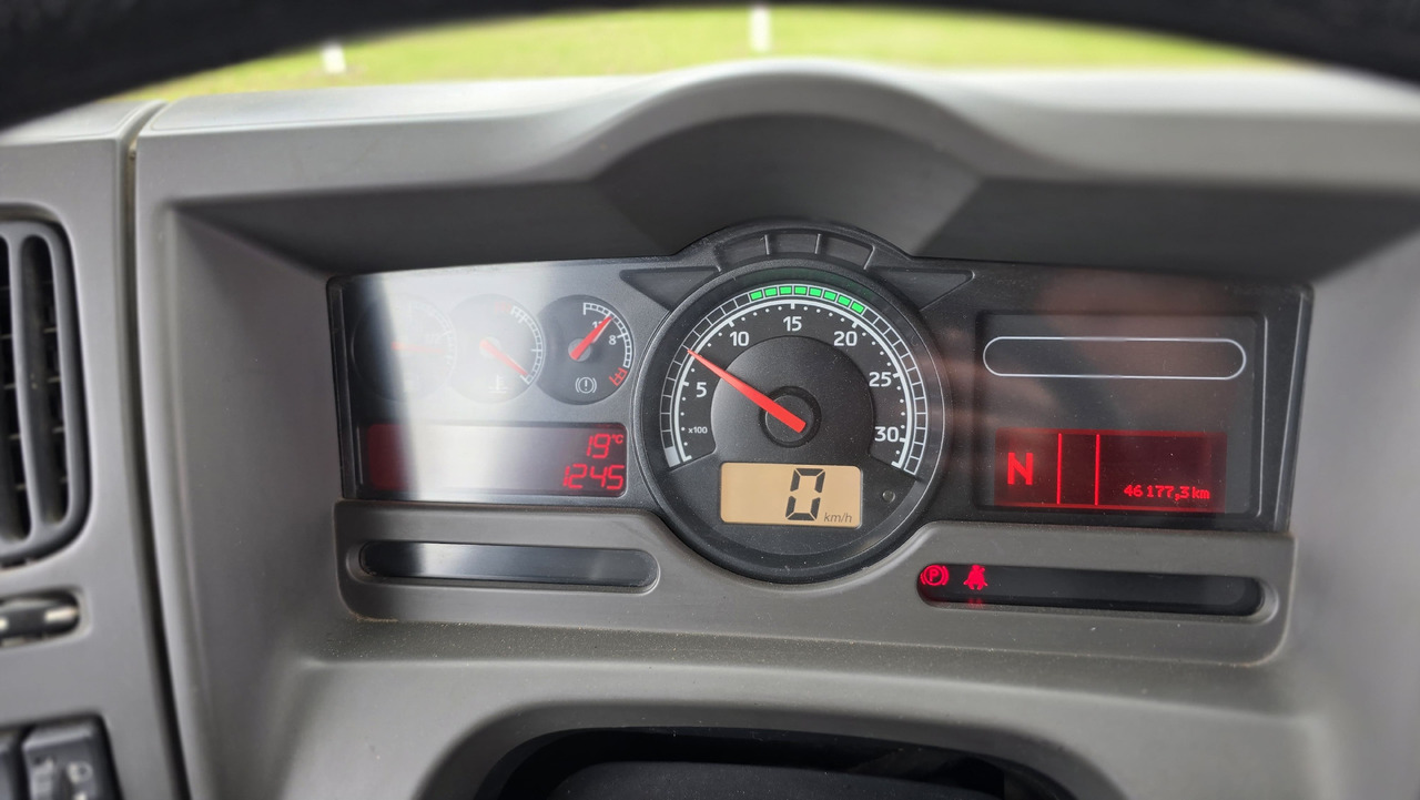 Istovarivač RENAULT Midlum 190DX, winch, original 46'000km: slika 12