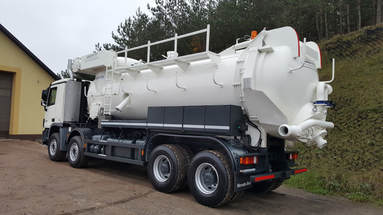 Mercedes NAAKTGEBOREN Vacu Press 8000 - Vakuumska cisterna: slika 4 Mercedes NAAKTGEBOREN Vacu Press 8000 - Vakuumska cisterna: slika 4