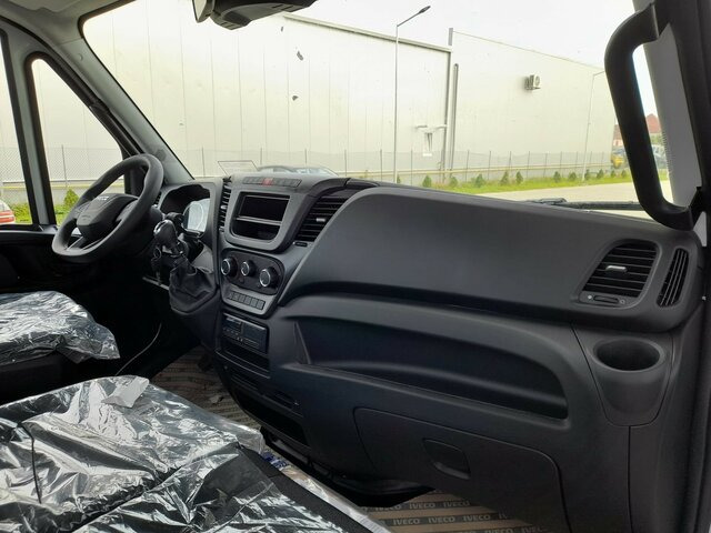IVECO Daily 70C16H3.0 - D70C KLIMA+KOMFORT... - Kamion sa golom šasijom i zatvorenom kabinom, Dostavno vozilo: slika 3 IVECO Daily 70C16H3.0 - D70C KLIMA+KOMFORT... - Kamion sa golom šasijom i zatvorenom kabinom, Dostavno vozilo: slika 3