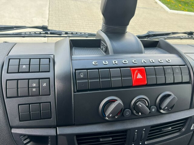 IVECO EuroCargo ML120E21 + PTO CLIMA DAB... - Kamion sa golom šasijom i zatvorenom kabinom: slika 4 IVECO EuroCargo ML120E21 + PTO CLIMA DAB... - Kamion sa golom šasijom i zatvorenom kabinom: slika 4